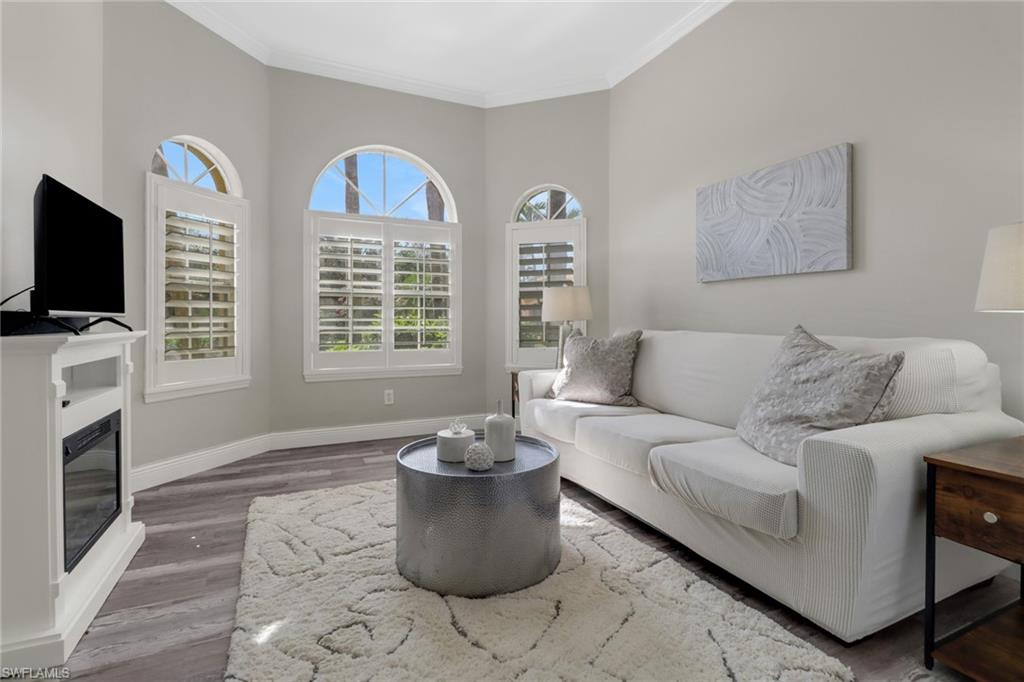 6075 Shallows WAY