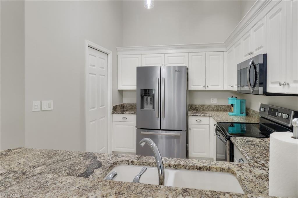6075 Shallows WAY