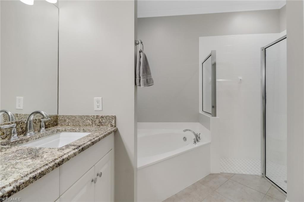 6075 Shallows WAY