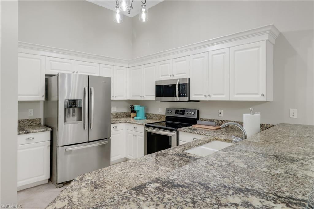 6075 Shallows WAY