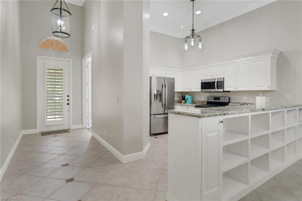 6075 Shallows WAY