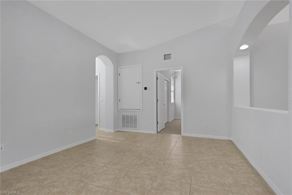 9180 Spanish Moss WAY # 922