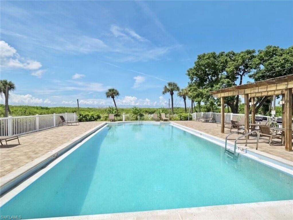 2315 BEACH VILLAS