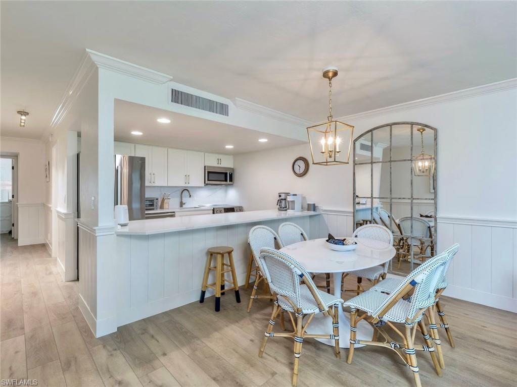 2315 BEACH VILLAS