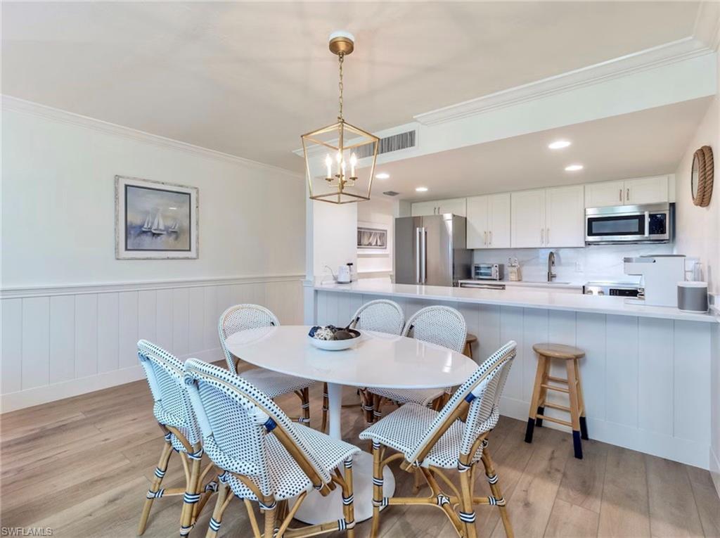 2315 BEACH VILLAS