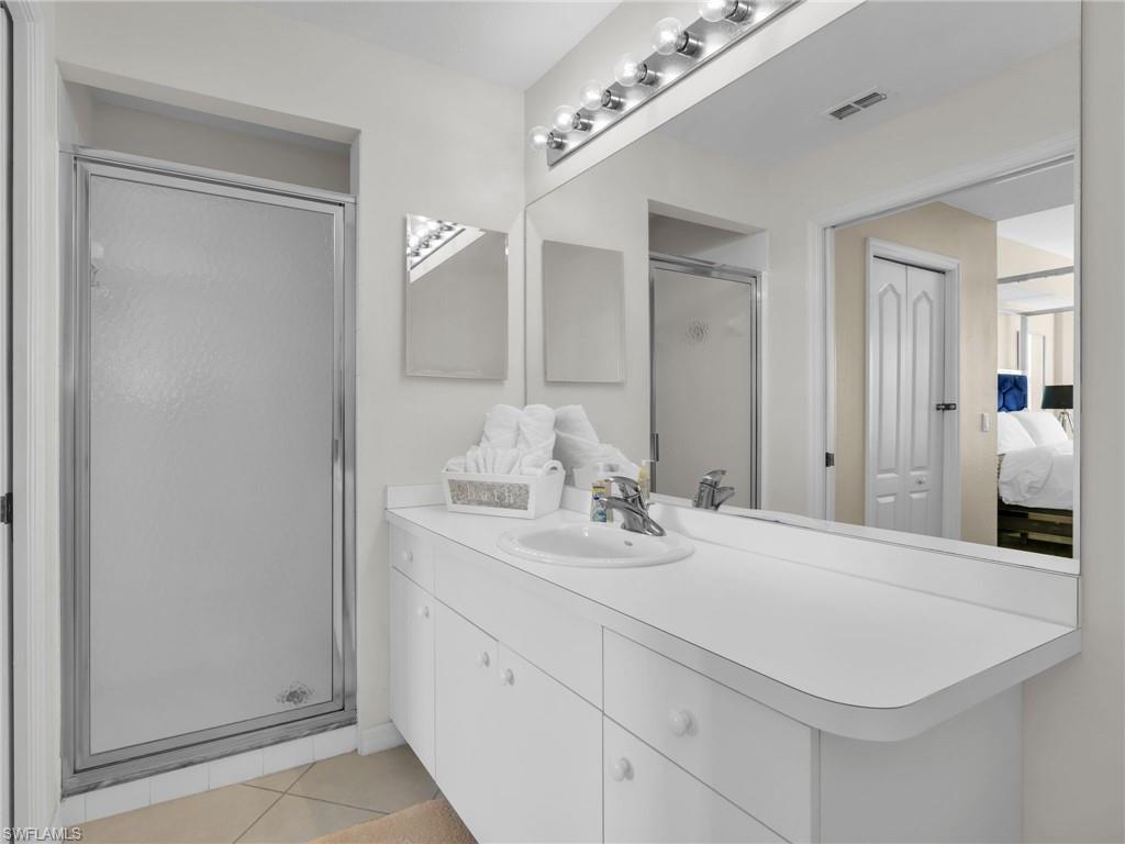 8570 Kingbird LOOP # 532