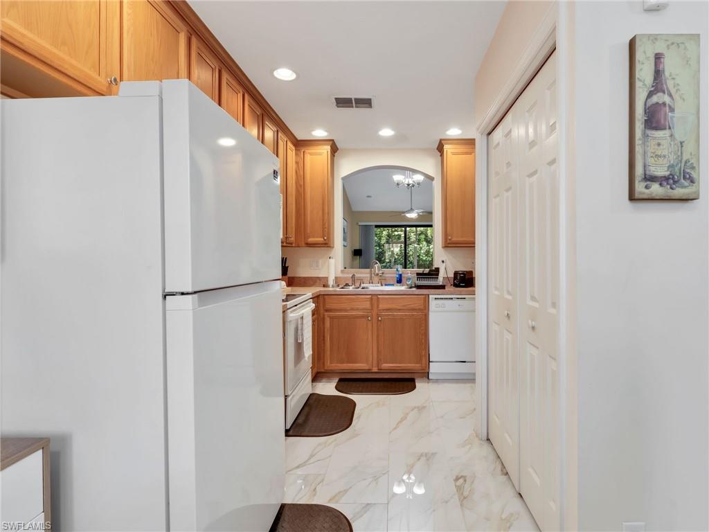 7755 Woodbrook CIR # 3802