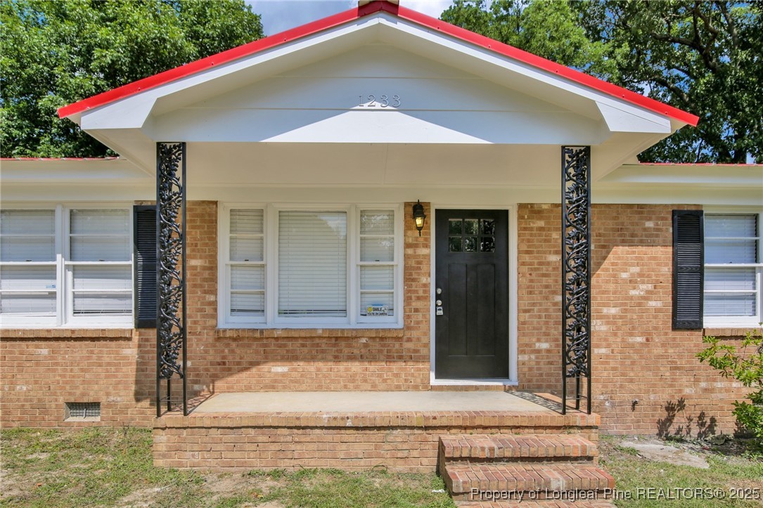 1233 Kienast Drive