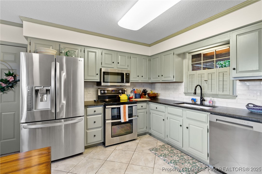 3477 Thamesford Road