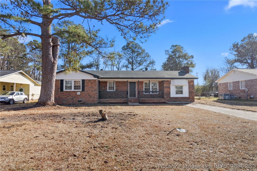 881 Sunbury Drive