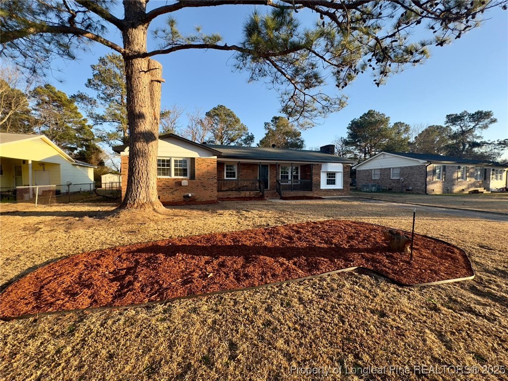881 Sunbury Drive