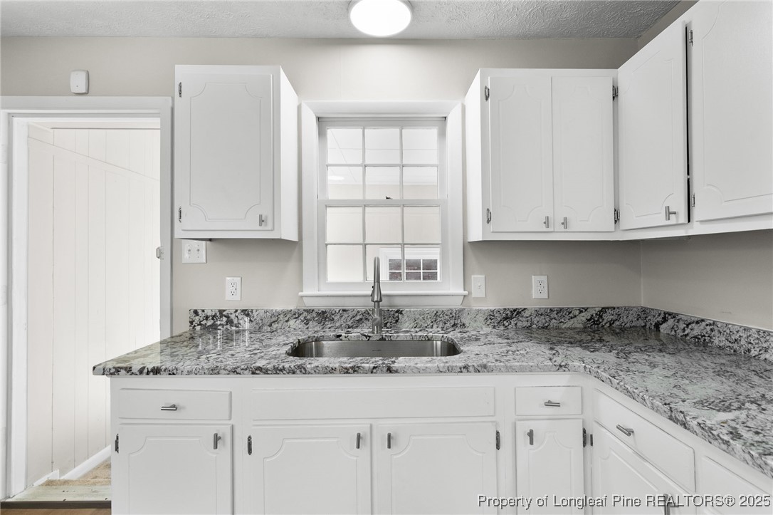 881 Sunbury Drive