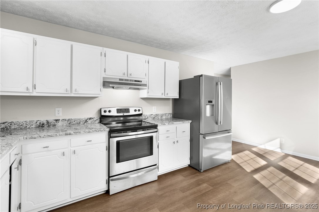 881 Sunbury Drive