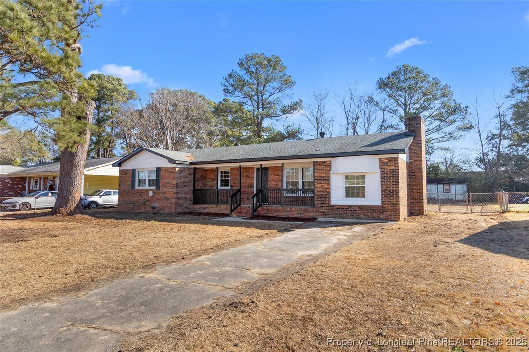 881 Sunbury Drive