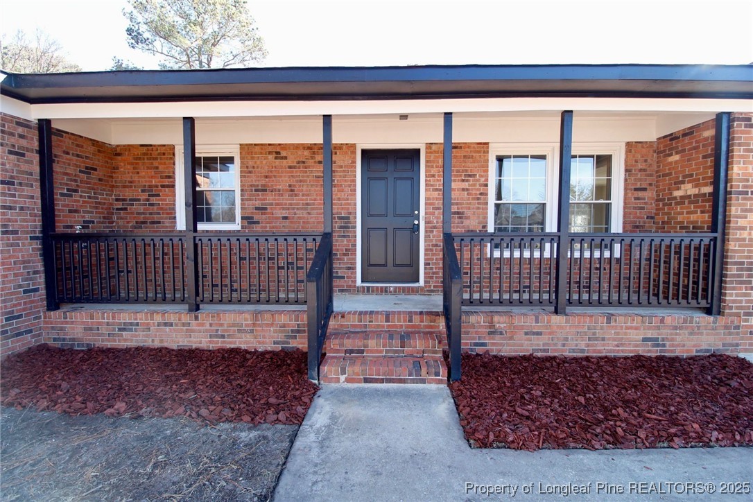 881 Sunbury Drive