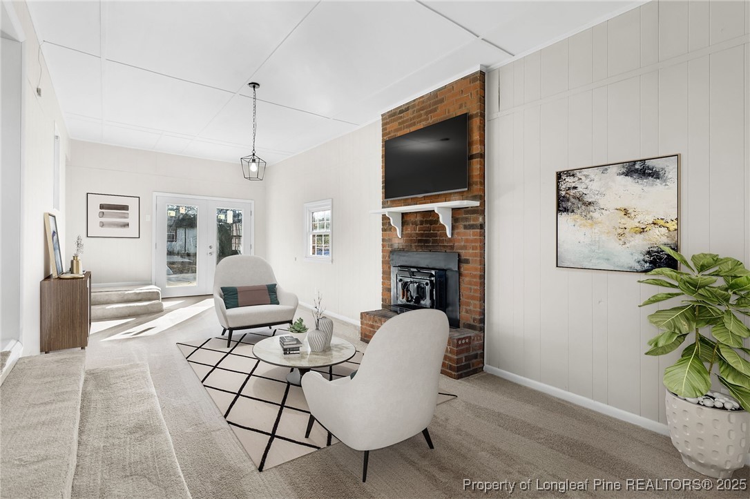 881 Sunbury Drive