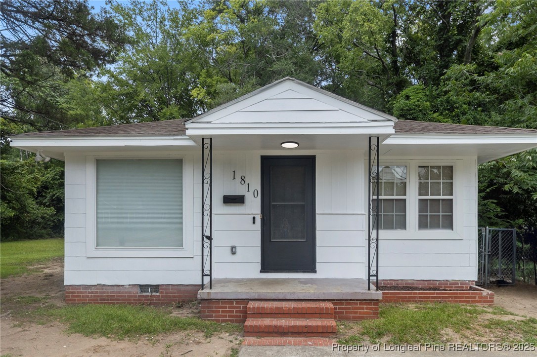 1810 Murchison Road