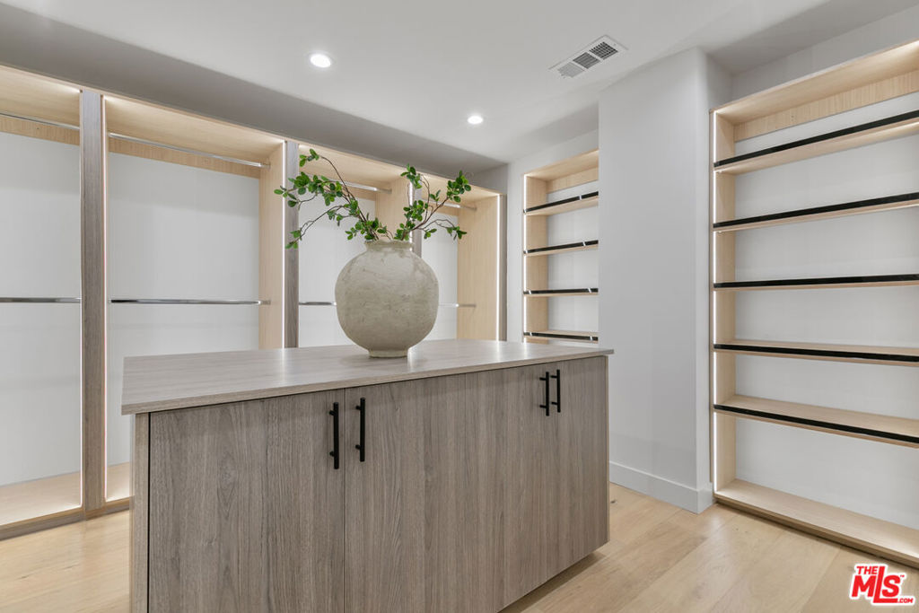 18101 Green Meadow Drive