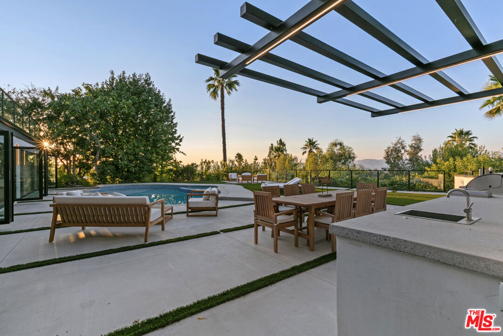 18101 Green Meadow Drive