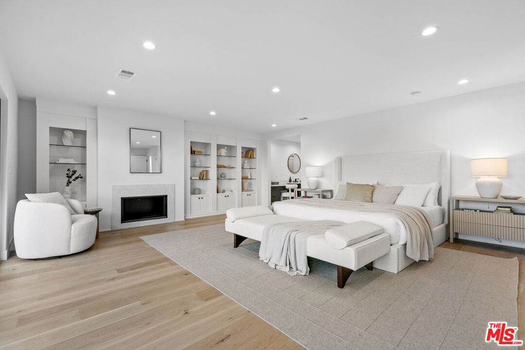 18101 Green Meadow Drive