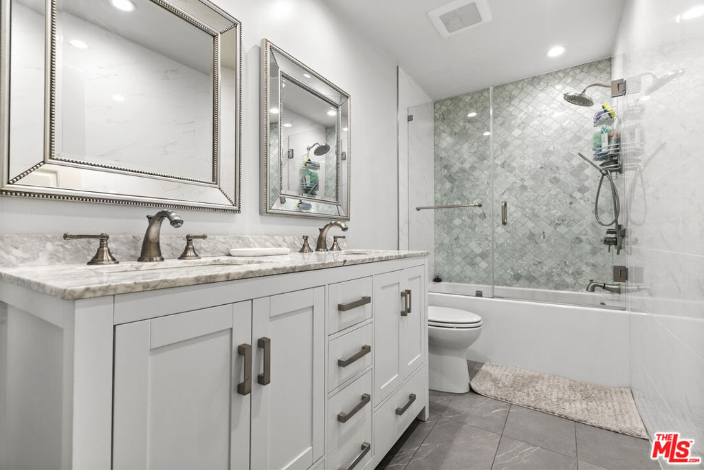 2427 Flintridge Drive