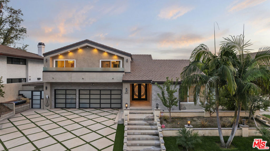 2427 Flintridge Drive