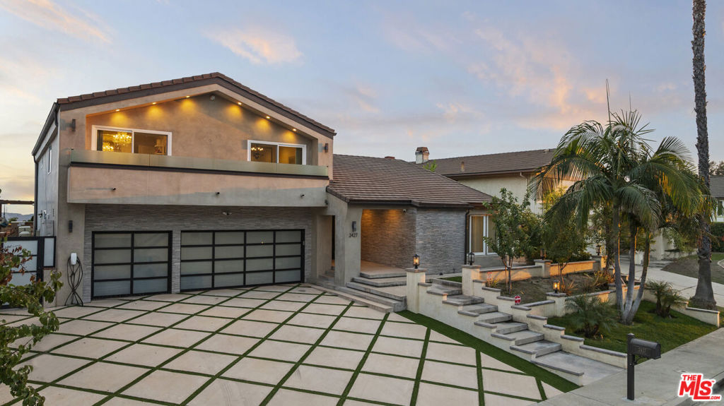 2427 Flintridge Drive