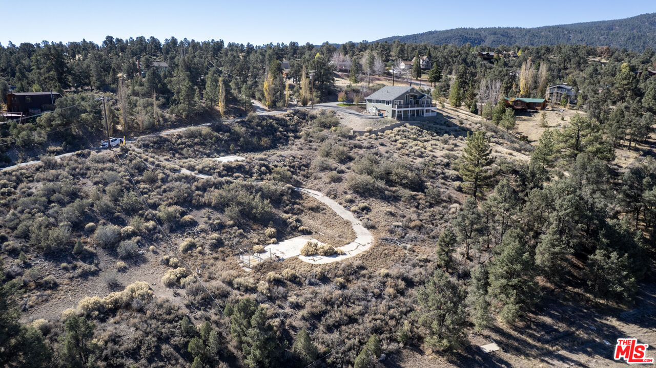 9317 Whispering Pines Rd