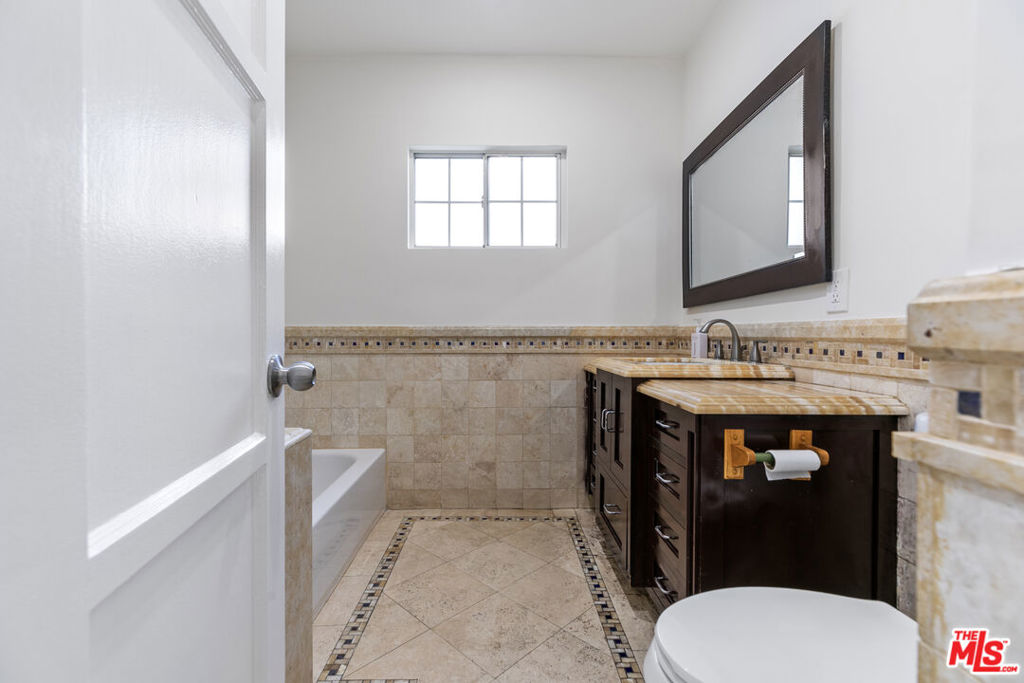 13691 Kelowna Street