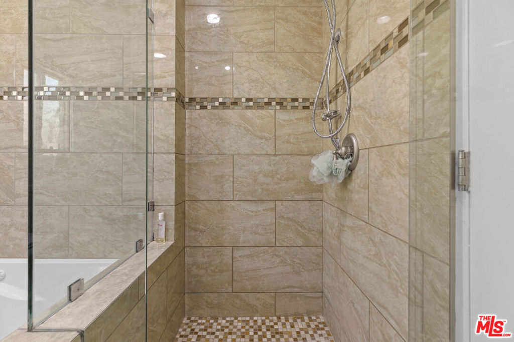 10823 Cantara Street