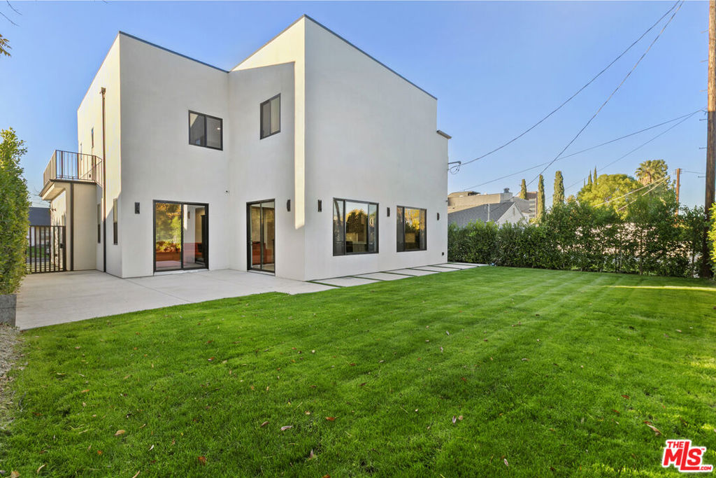 5152 Etiwanda Avenue