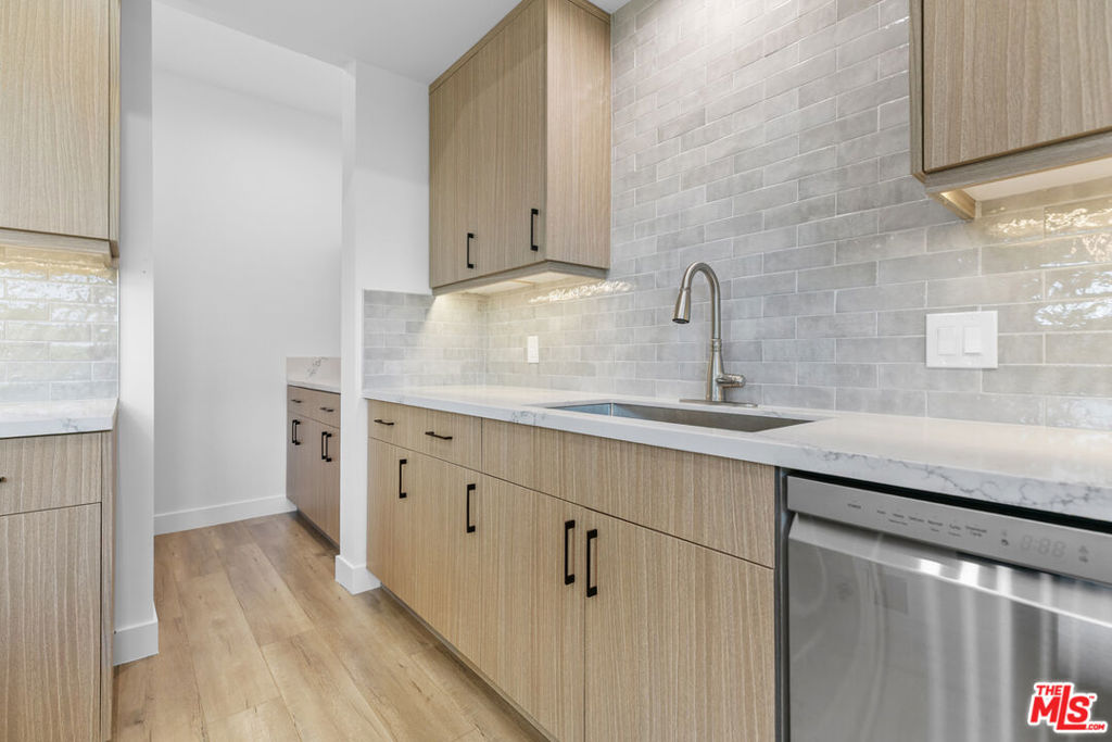 5152 Etiwanda Avenue