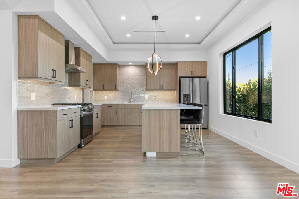 5152 Etiwanda Avenue