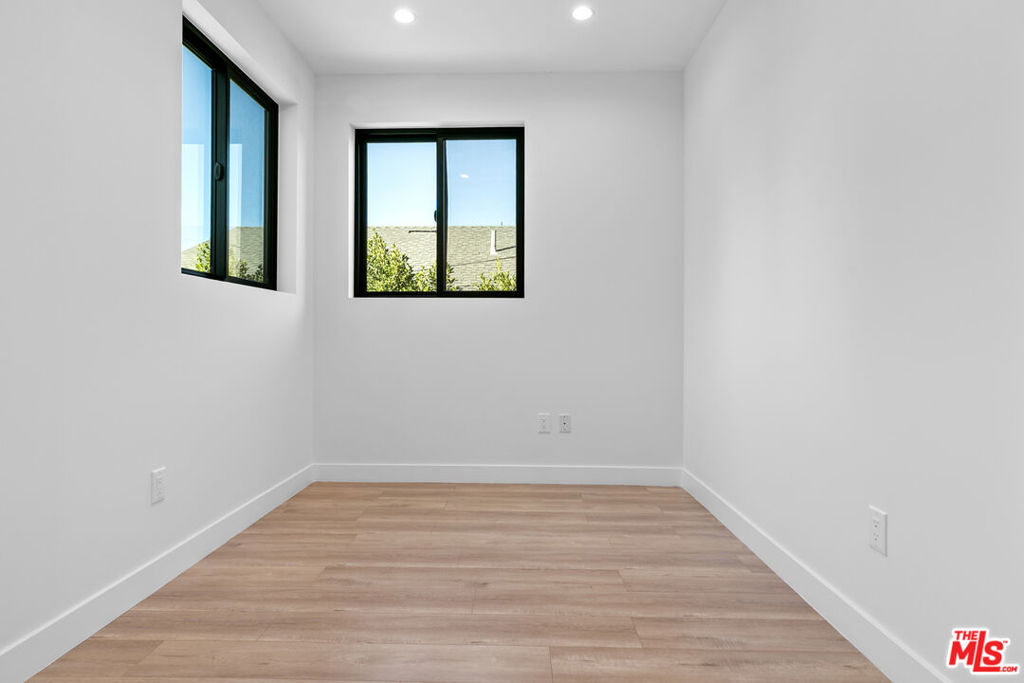 5152 Etiwanda Avenue