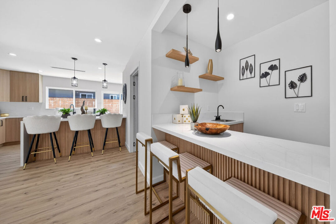12747 Deon Pl