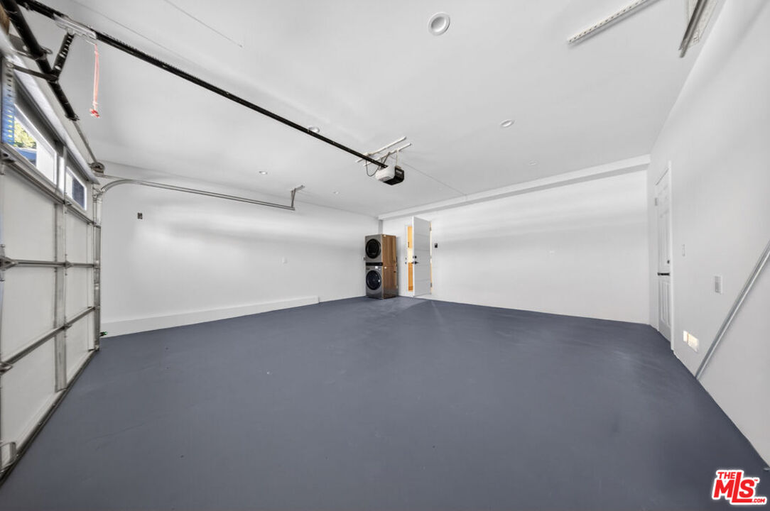 12747 Deon Pl