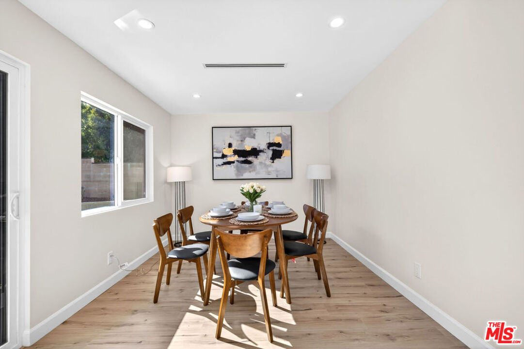 12747 Deon Pl