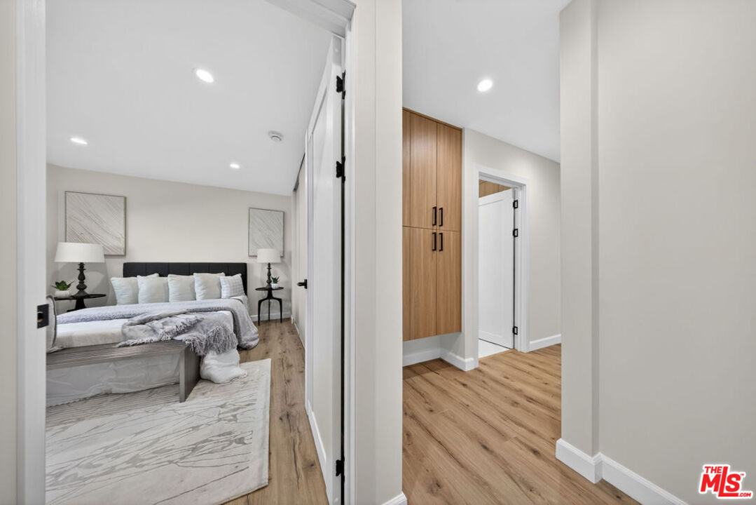 12747 Deon Pl