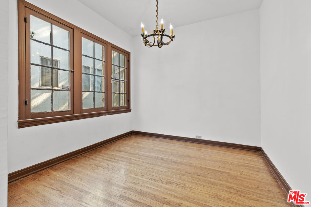 1720 Orchard Ave