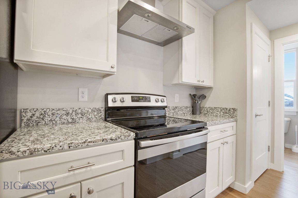 2710 Sartain Street 304