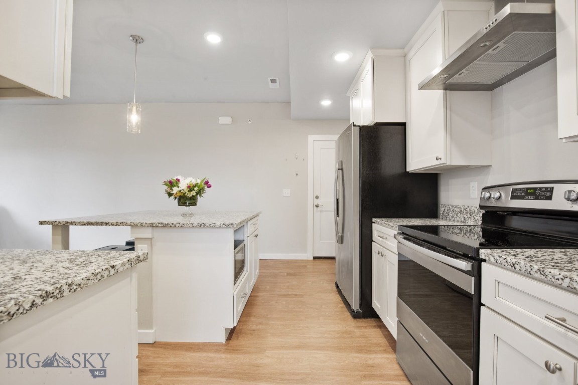 2710 Sartain Street 304
