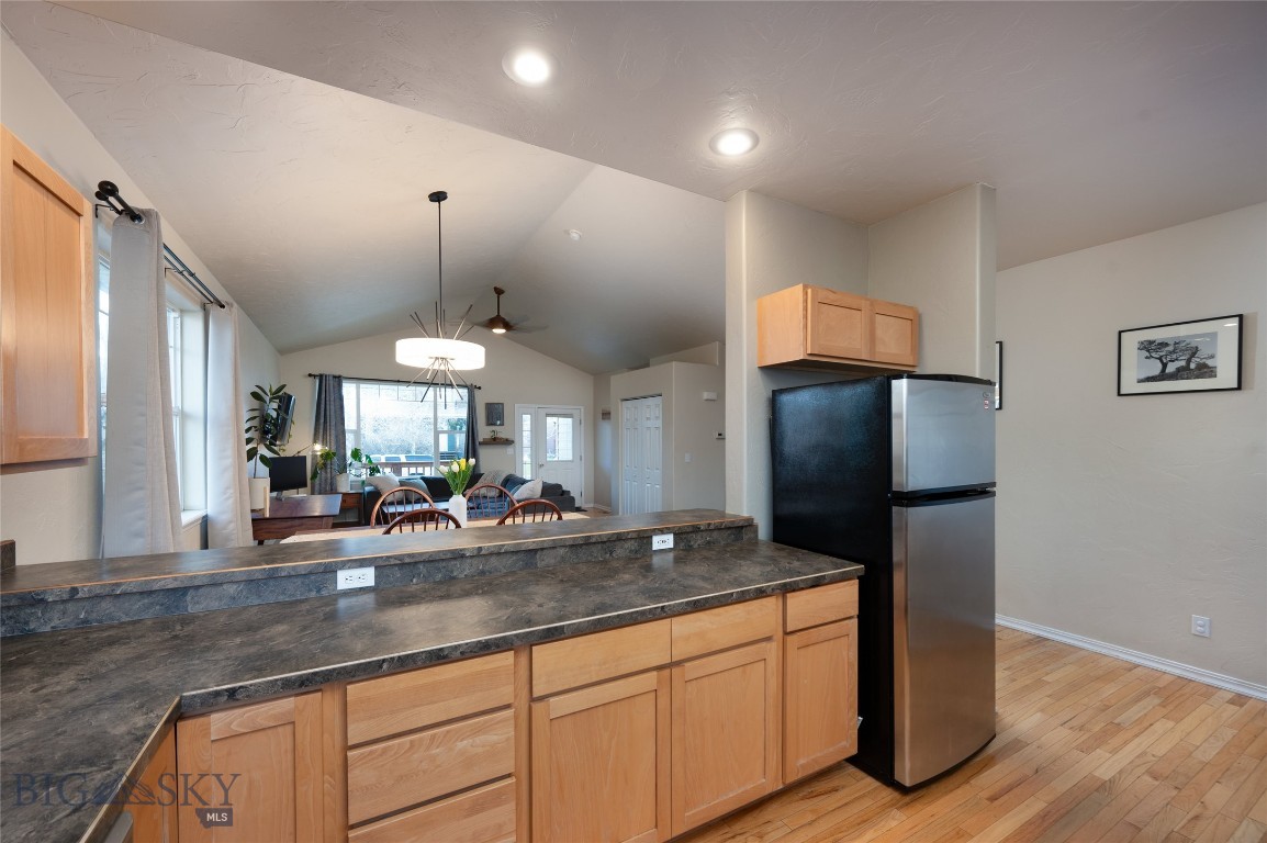 97 W Dooley Lane
