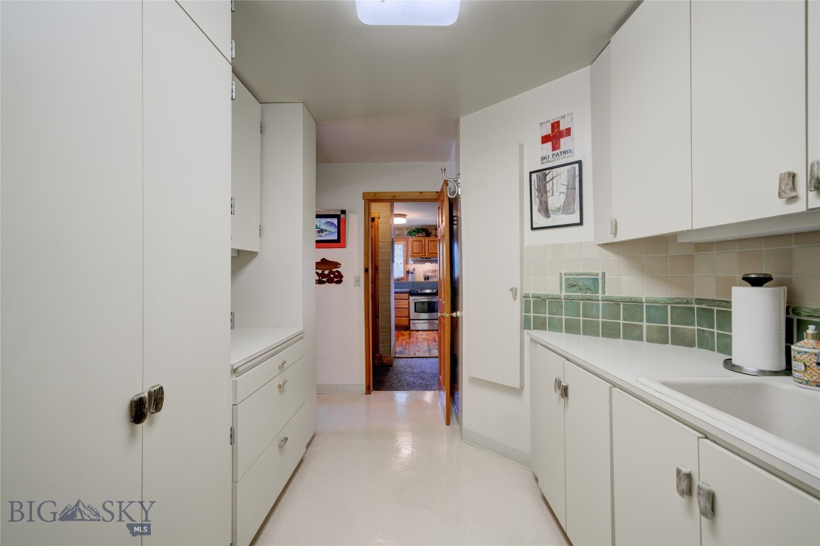 405 8th Street