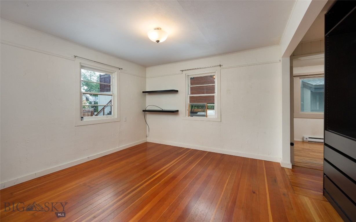 211 N 10th Avenue