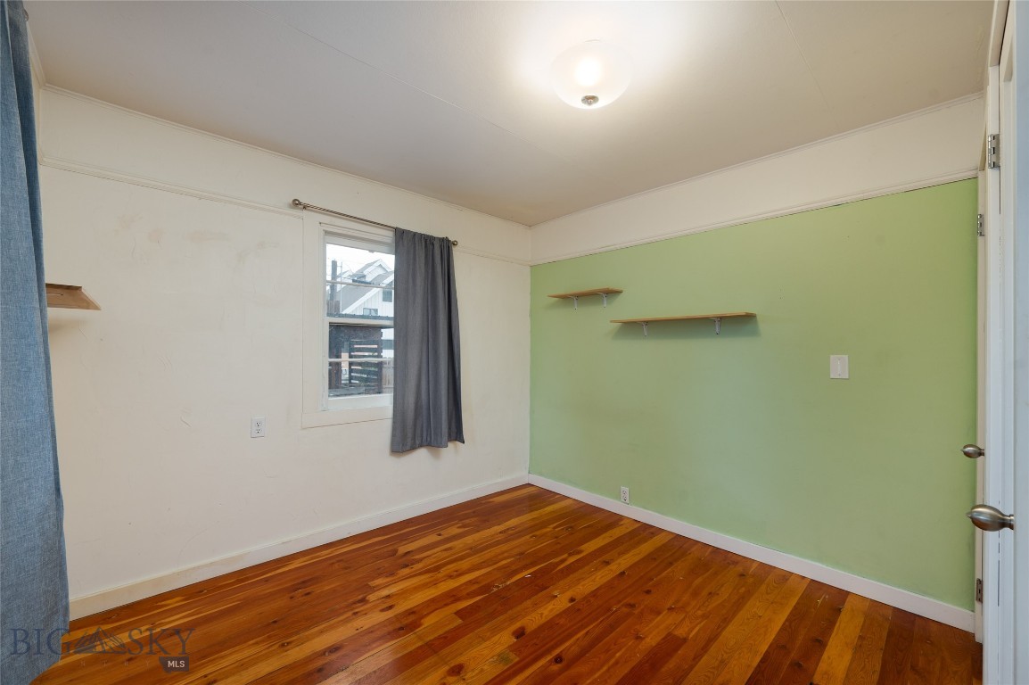 211 N 10th Avenue