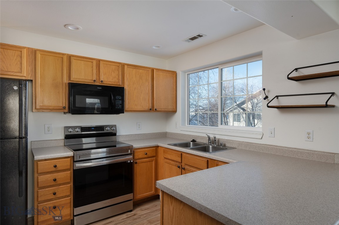 3018 W Villard Street 3E