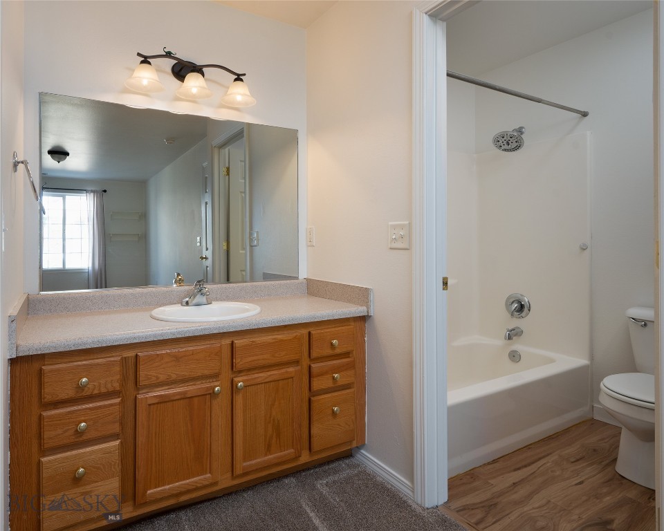 3018 W Villard Street 3E