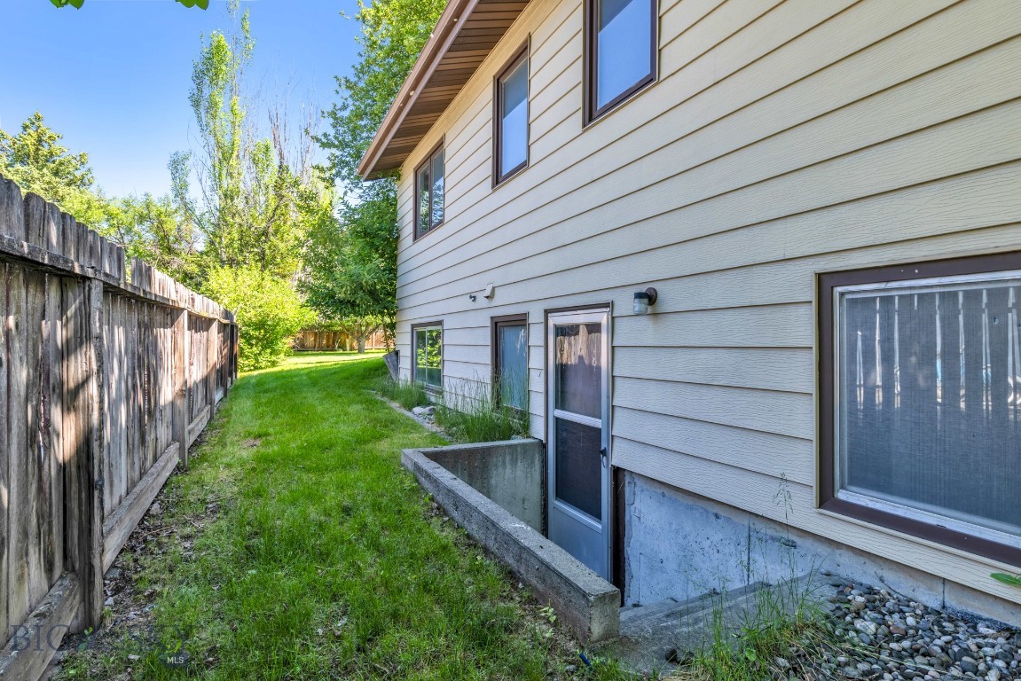 117 Henderson Street