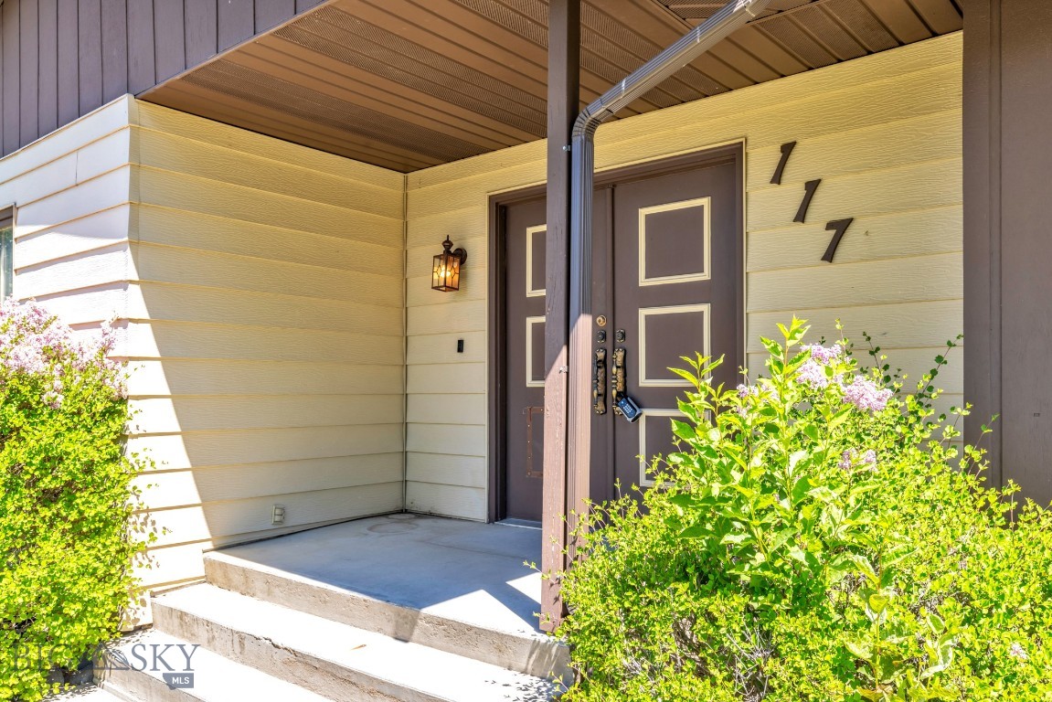 117 Henderson Street