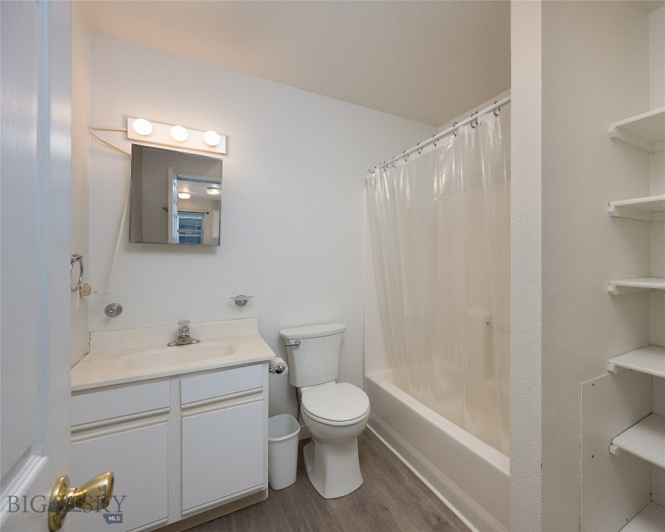 3504 Laredo Drive